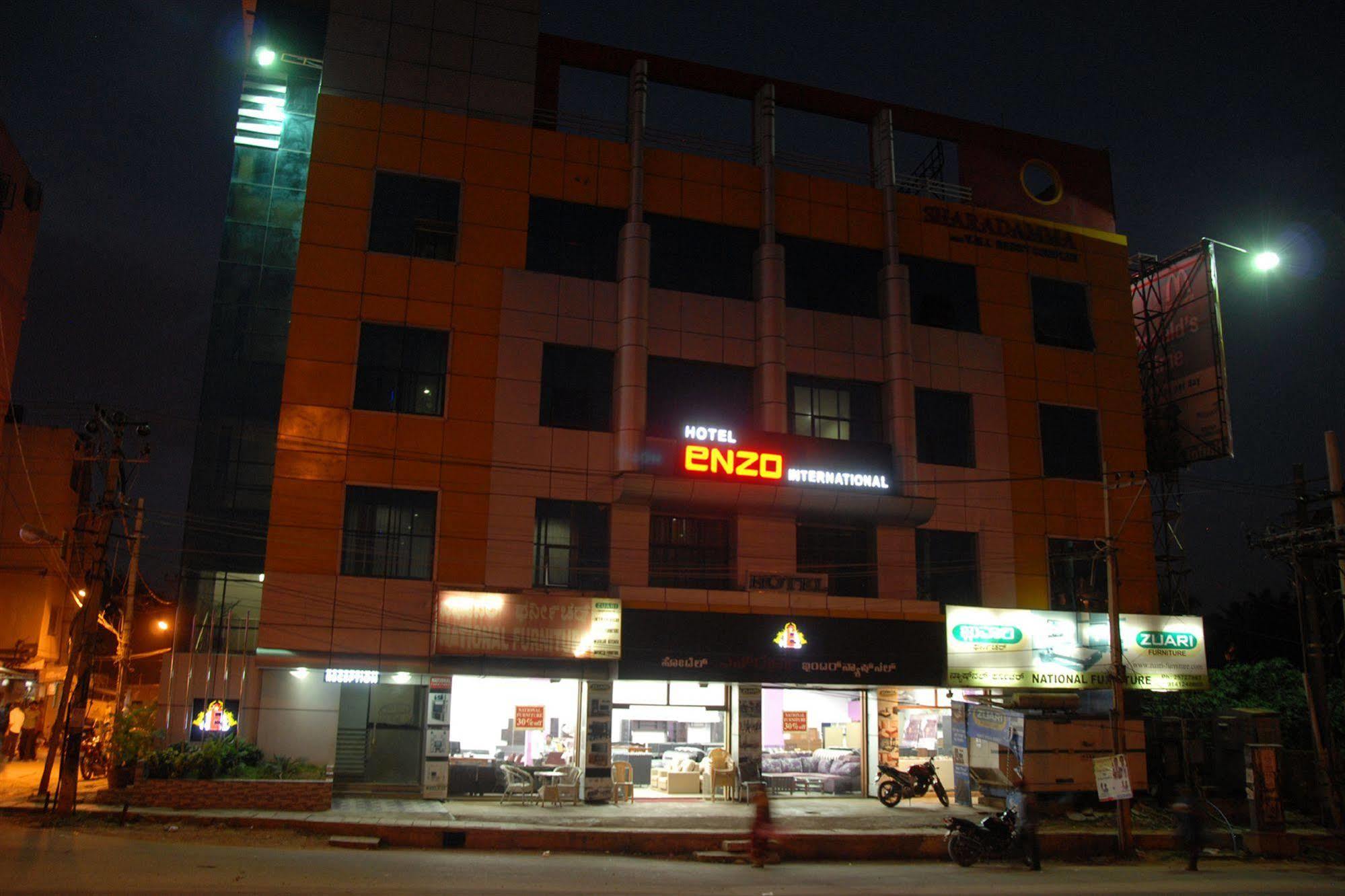 Hotel Enzo International Бангалор Экстерьер фото